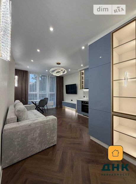 1-кімн. квартира, 55 м², вул. Івана Франка