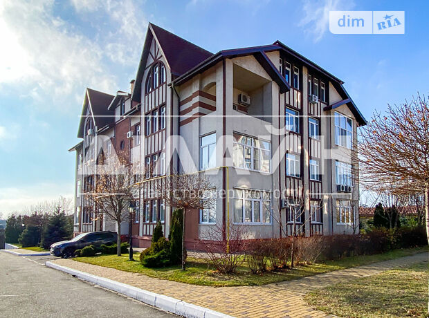 4-кімн. квартира, 152,65 м², вул. Розваги