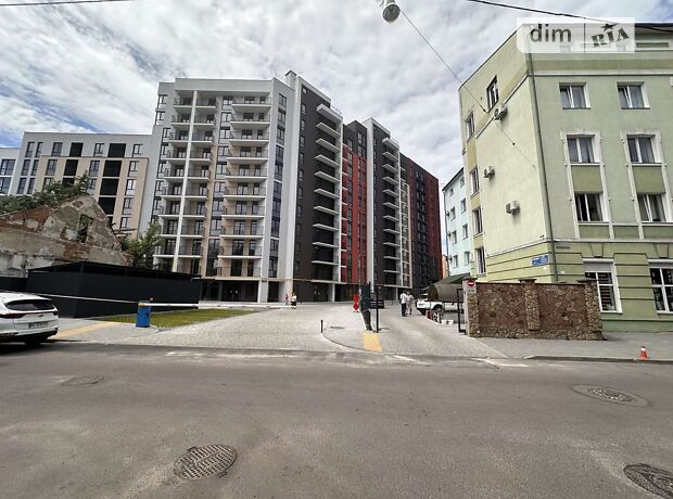 Комерційне приміщення, 64 м², вул. Лемківська