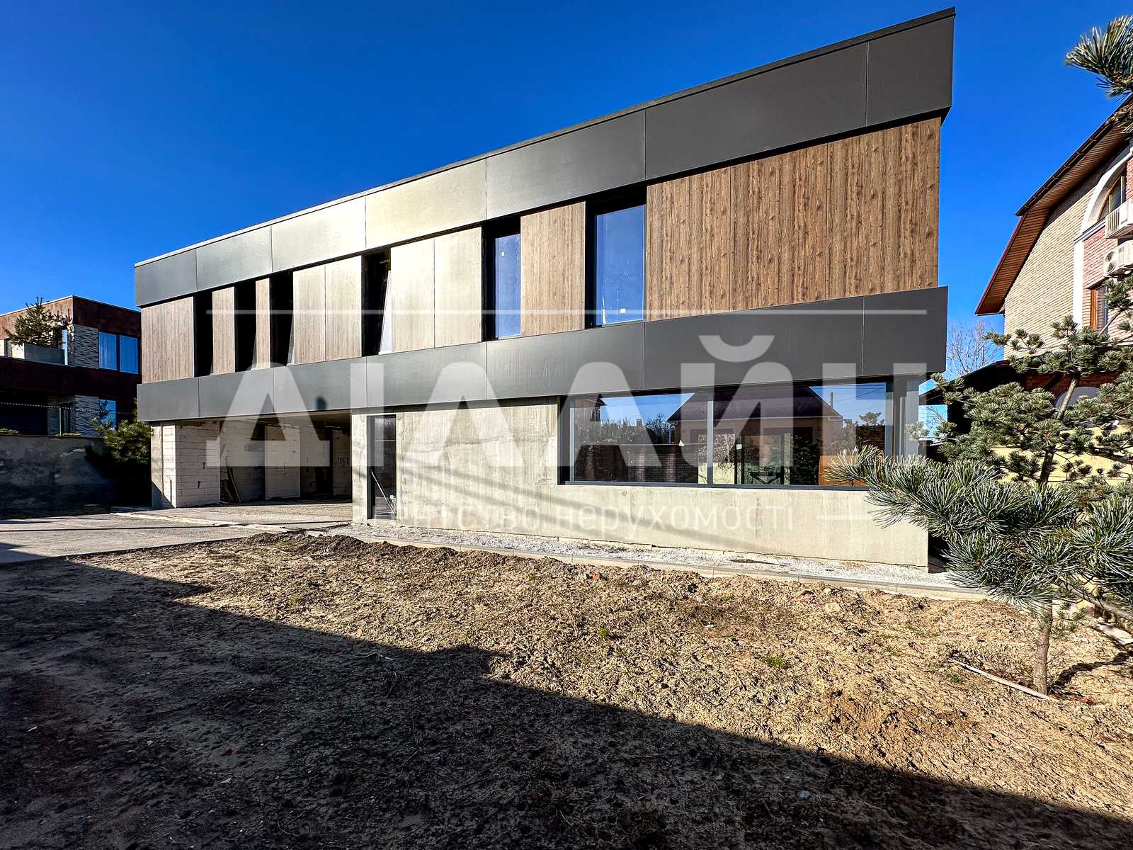 Будинок, 250 м², вул. Краєвидна