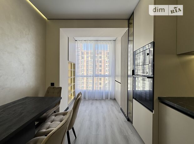 1-кімн. квартира, 43 м², вул. Княгинин
