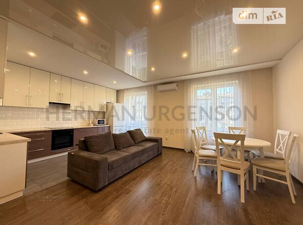 2-кімн. квартира, 78 м², вул. Національної Гвардії(Гвардійська)
