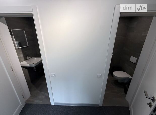 Офісне приміщення, 262 м², просп. Чорновола В'ячеслава