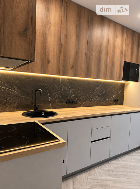 1-кімн. квартира, 48,3 м², вул. Івана Фогарашія