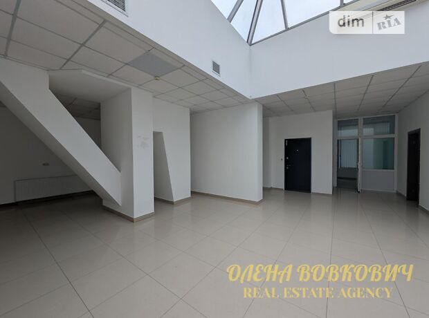 Офісне приміщення, 317 м², вул. Тичини