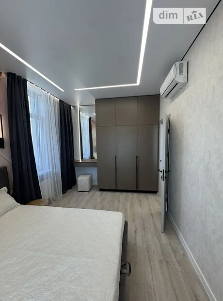 2-кімн. квартира, 64,5 м², вул. Краснова