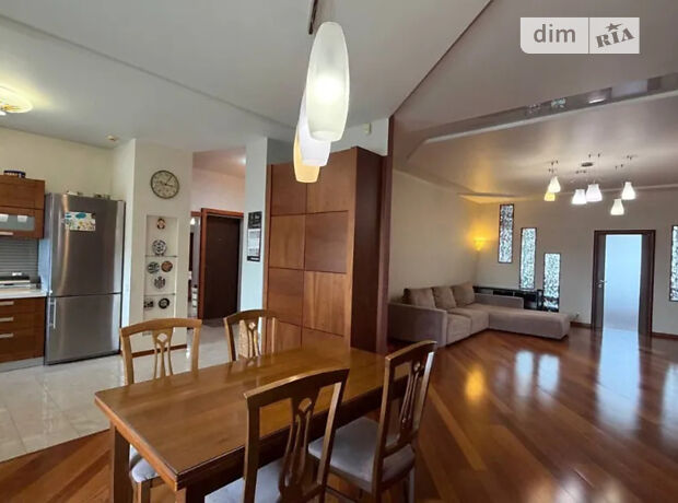 4-кімн. квартира, 136,2 м², узвіз Крутогірний