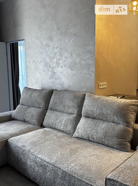 1-кімн. квартира, 46 м², пров. Полуничний