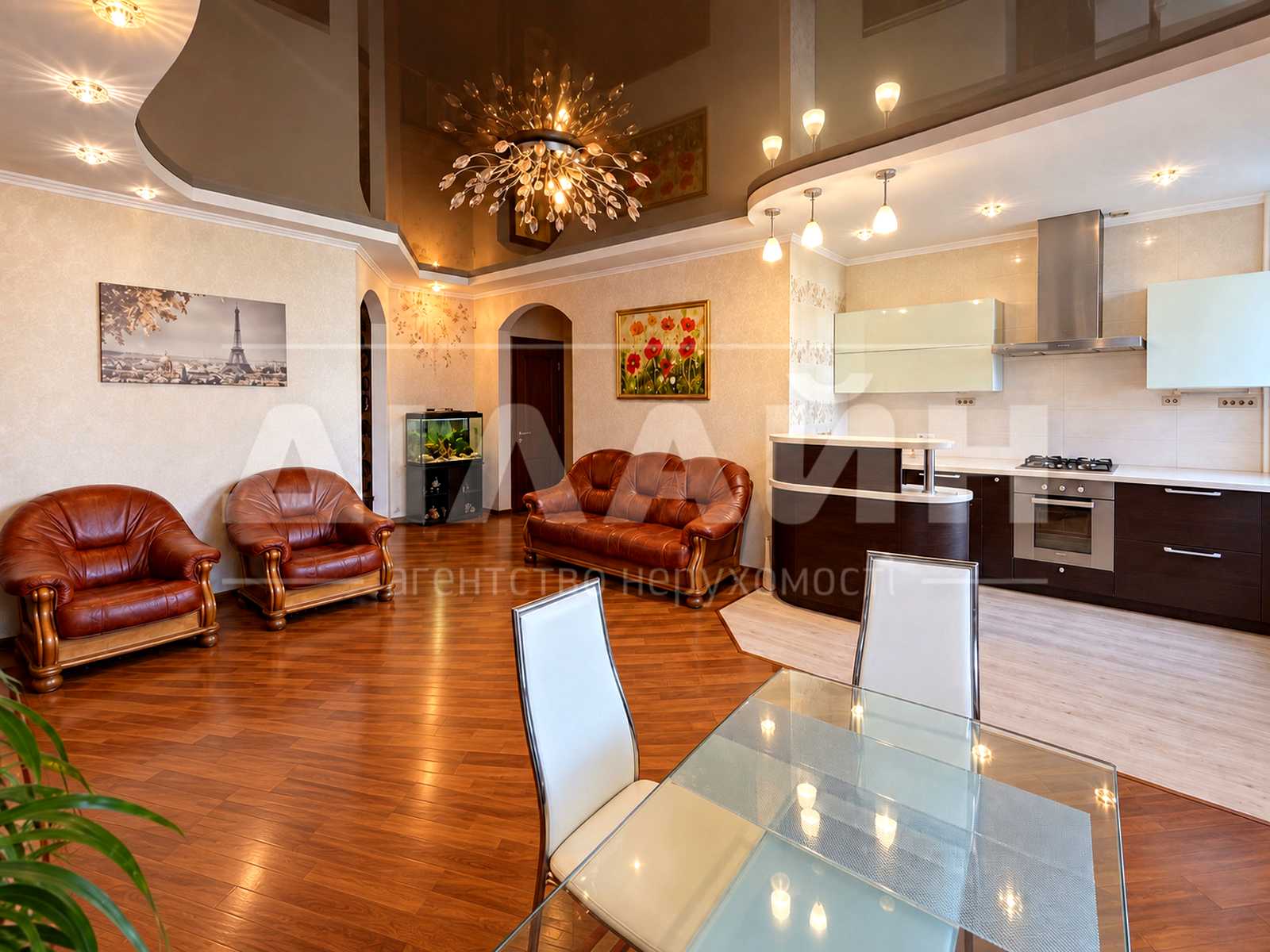 3-кімн. квартира, 80 м², вул. Рельєфна фото 3