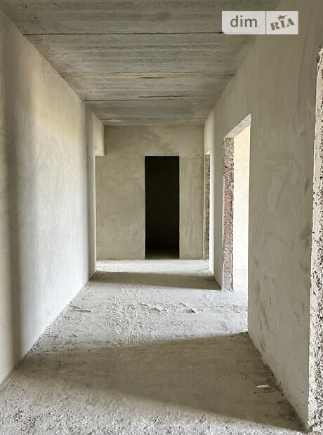 3-кімн. квартира, 81 м², вул. Комунальна