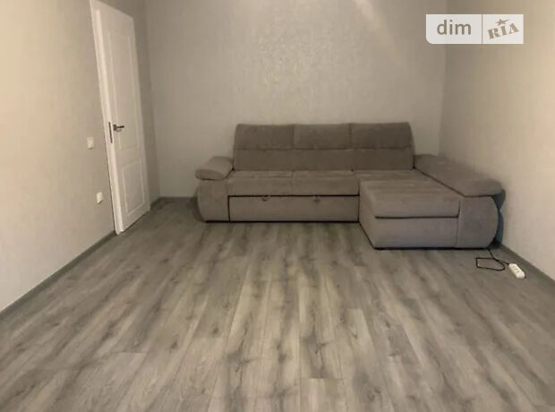 1-кімн. квартира, 40 м², просп. Героїв
