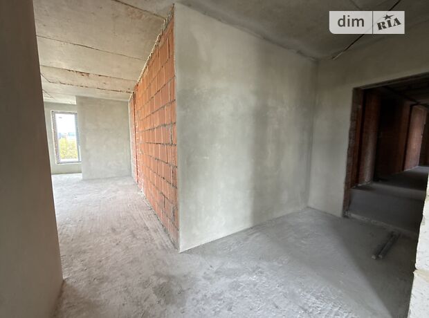 2-кімн. квартира, 68 м², вул. Володимира Навроцького фото 3