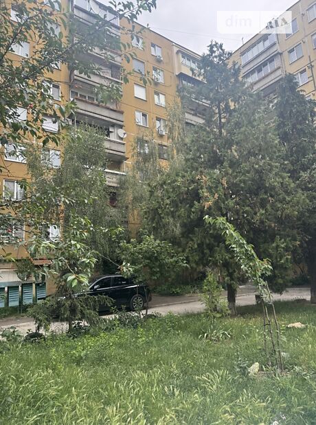 Комерційне приміщення, 47,6 м², вул. Минайська